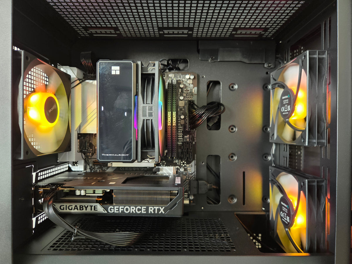 RTX 5060 Ti Ryzen 5 7600X Gaming PC