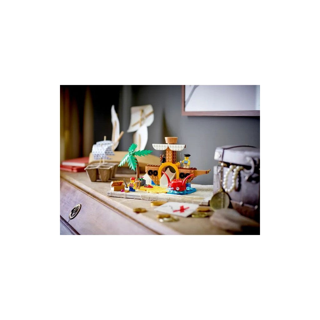 LEGO 40589 Pirate Ship Playground