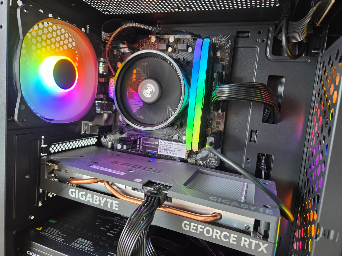 [Refurbished] RTX 4060 Ryzen 5 5500 Gaming PC