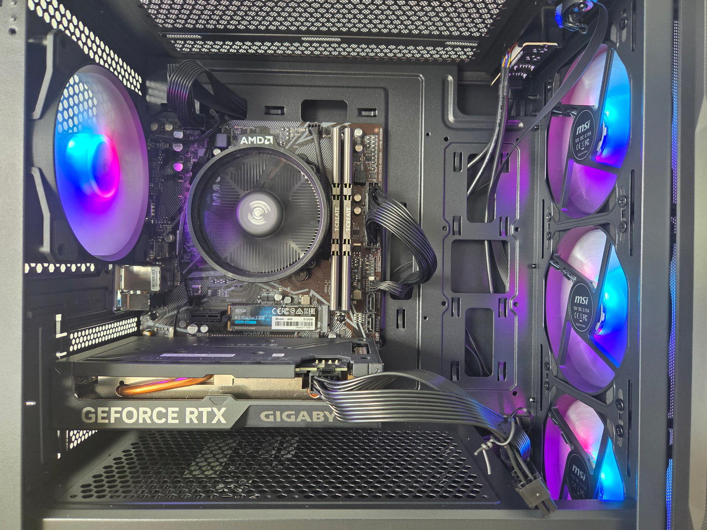 [Refurbished] RTX 4060 Ryzen 5600X Gaming PC