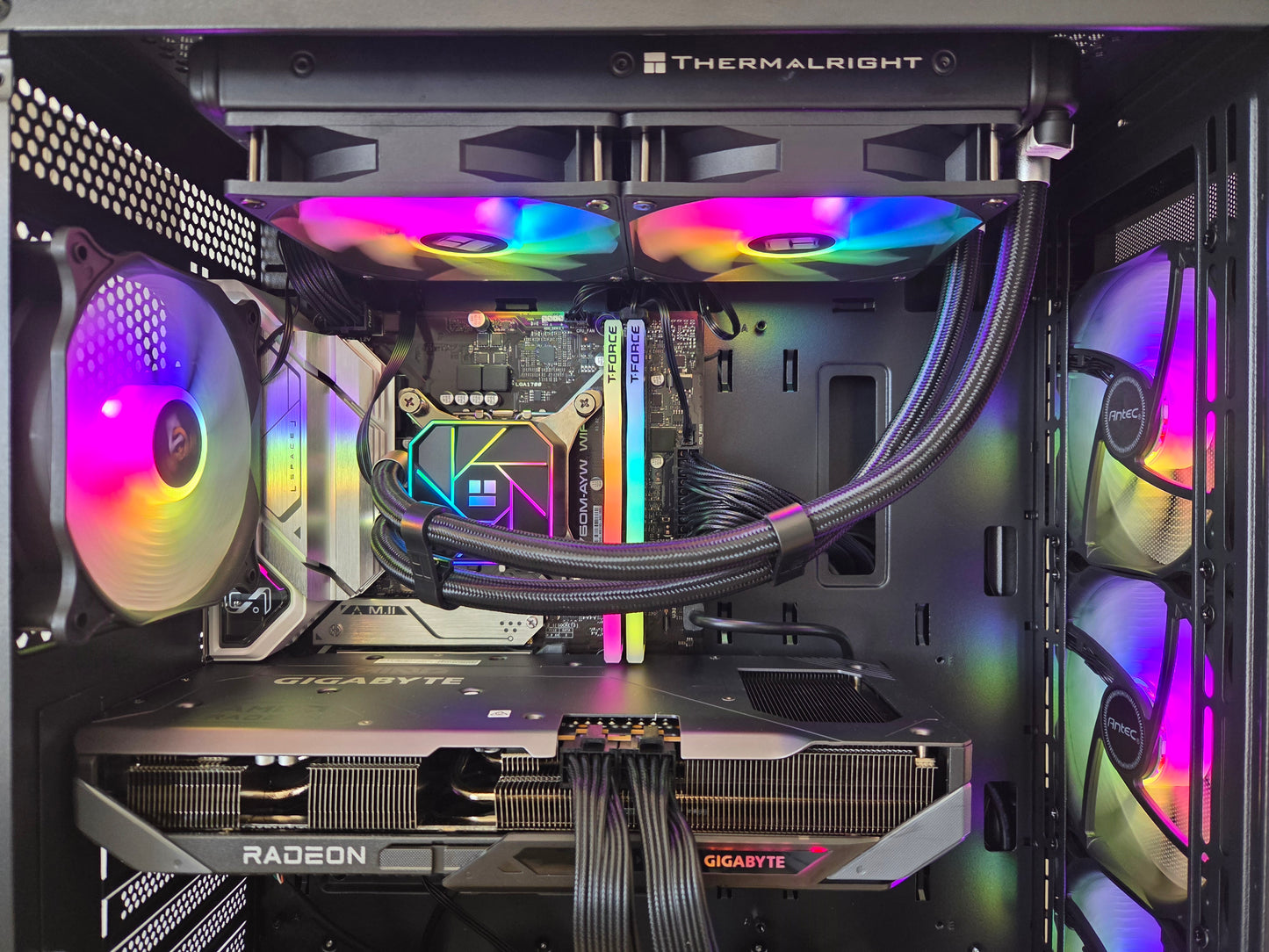 Radeon RX 9070 i5 14600KF Gaming PC