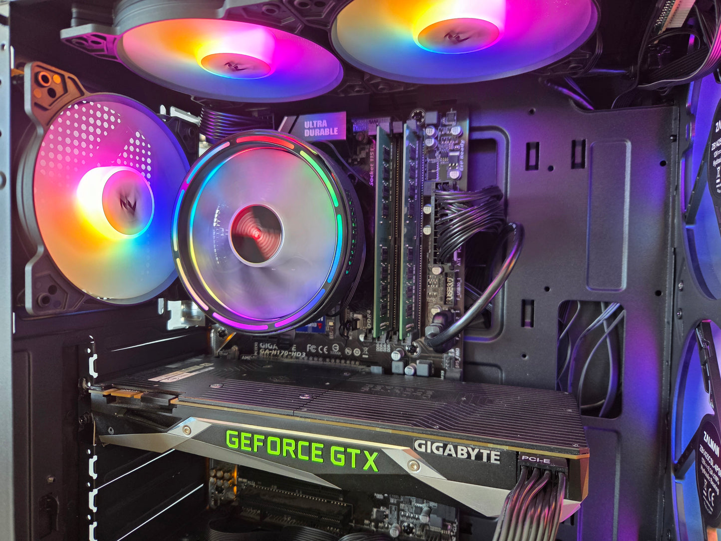 [Refurbished] GTX 1070 i7 7700 Gaming PC