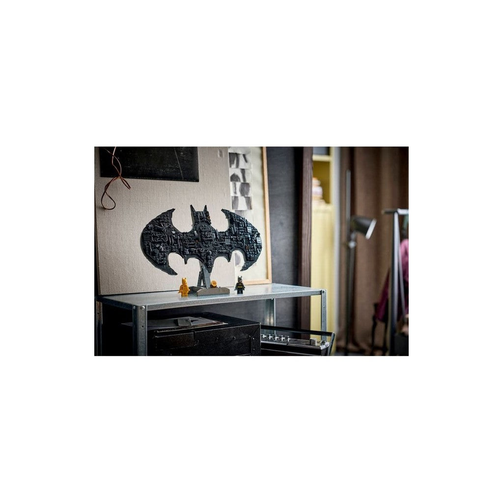 LEGO Batman 76330 Batman Logo