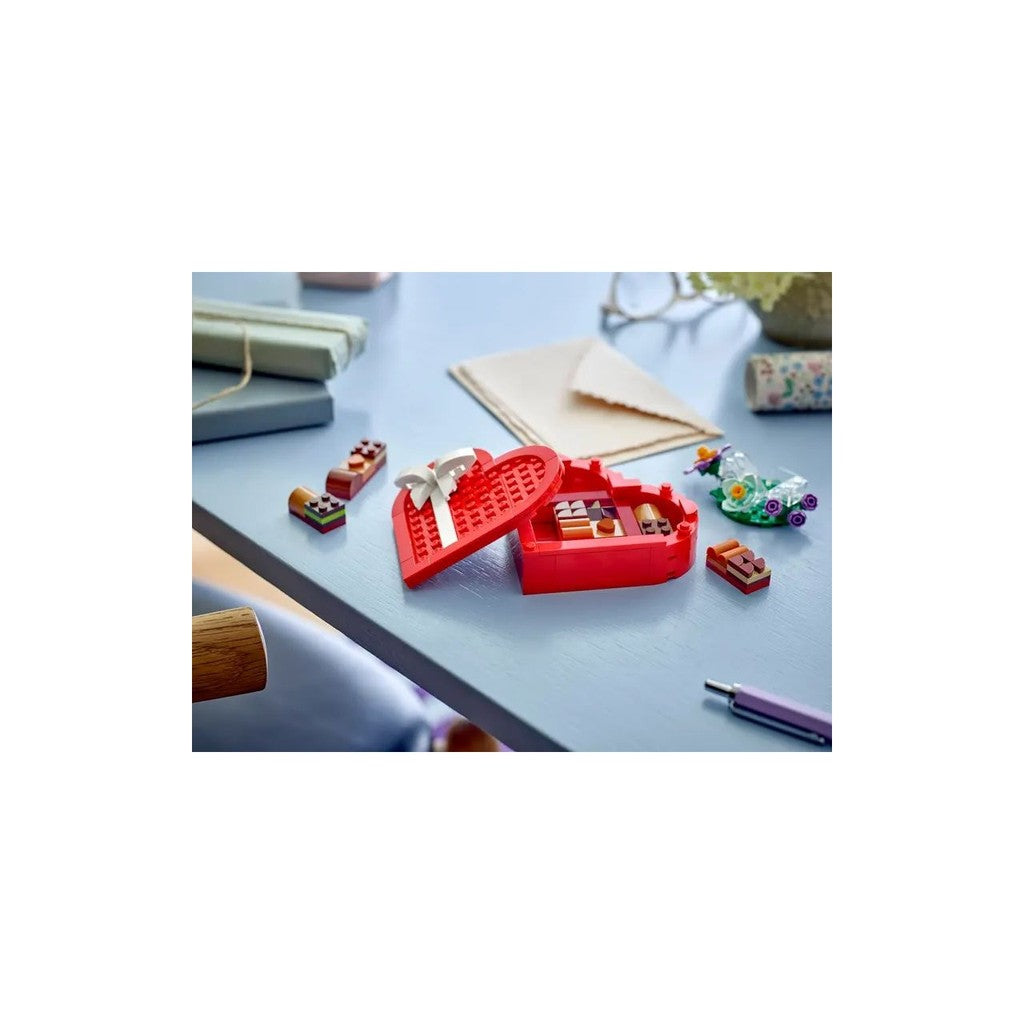 LEGO 40759 Celebration Series: Valentine's Day Box