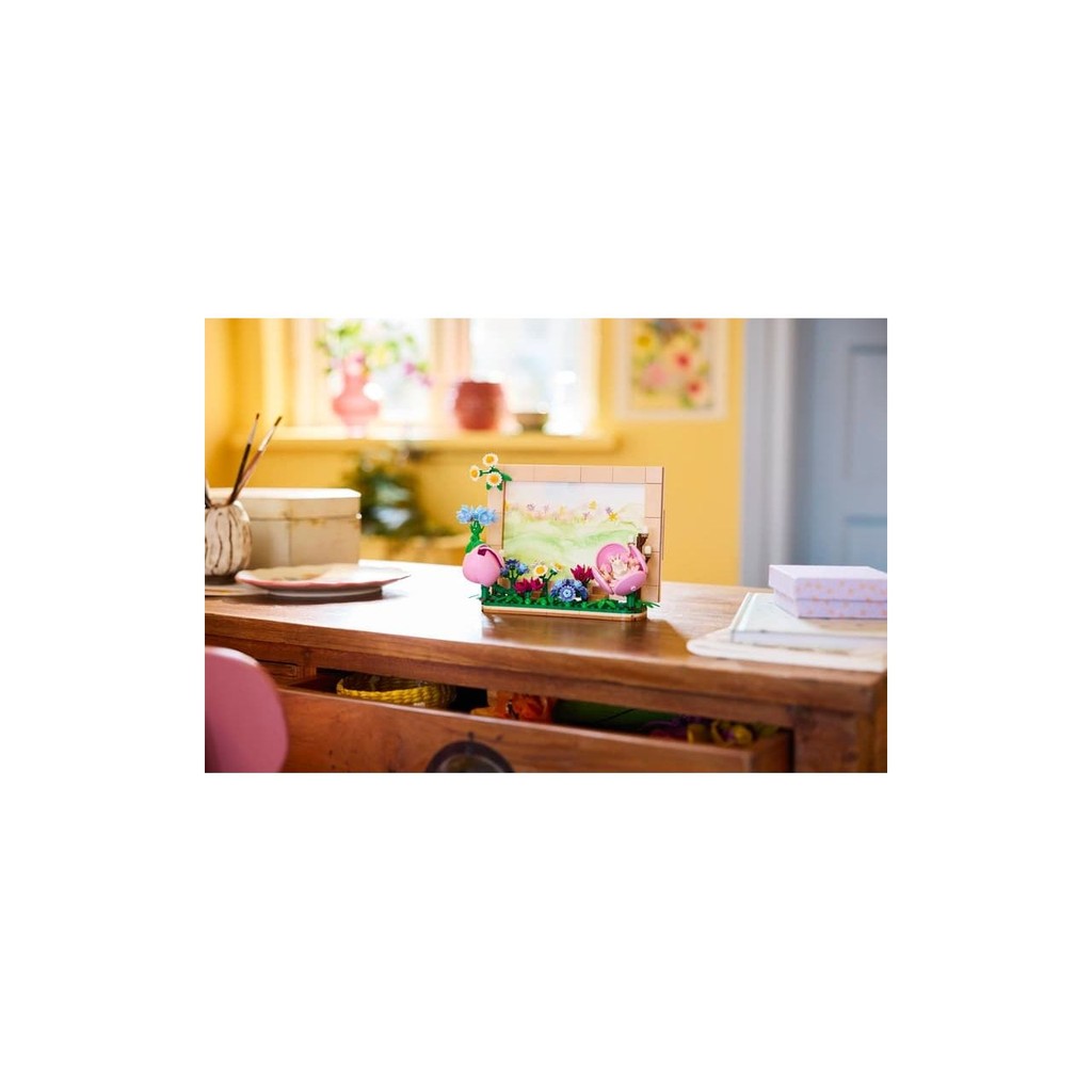 LEGO Botanicals 40916 Floral Picture Frame