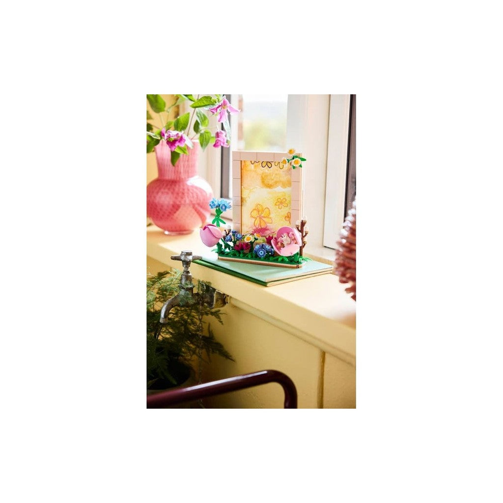 LEGO Botanicals 40916 Floral Picture Frame
