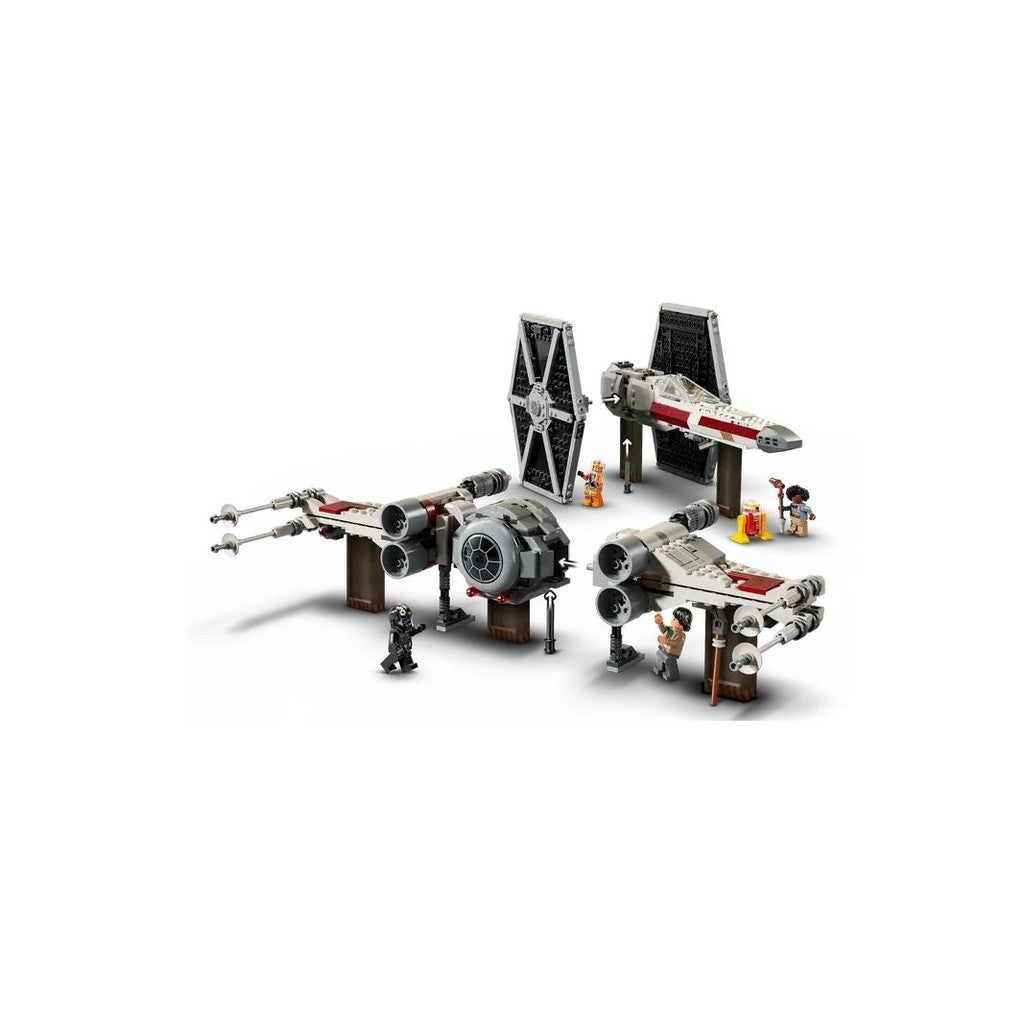 LEGO Star Wars 75393 TIE Fighter & X-Wing Mash-up