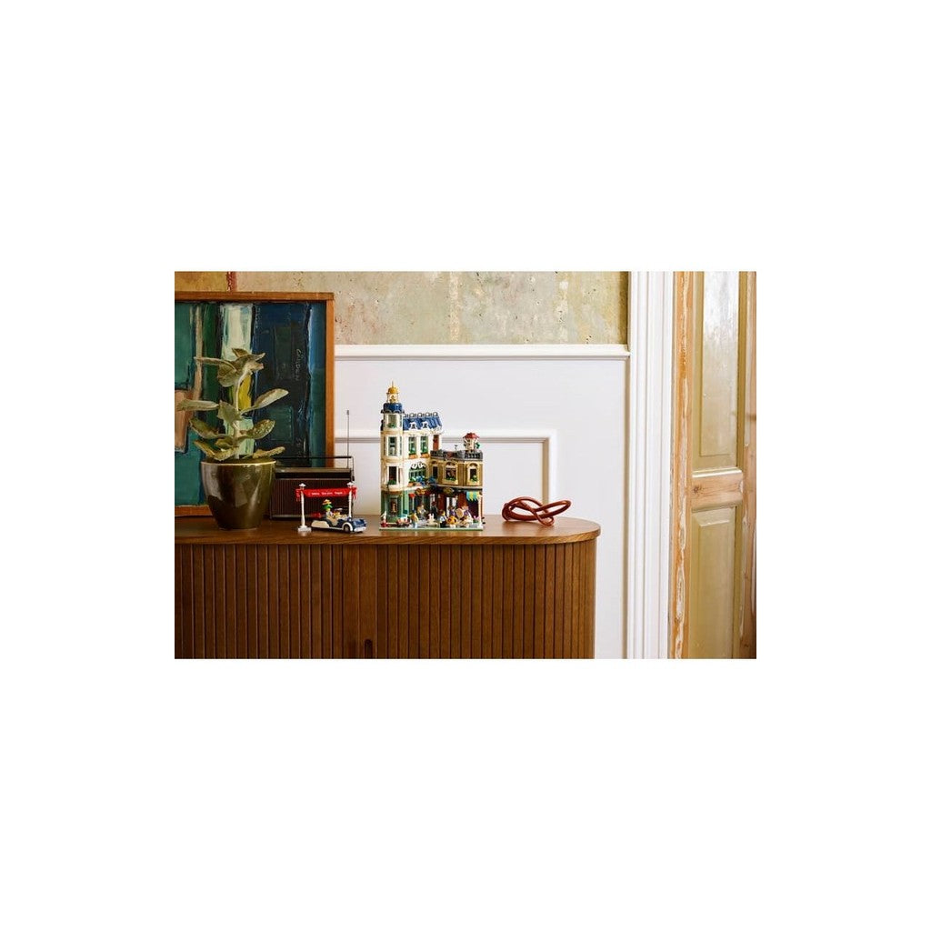 LEGO Icons 40913 Vintage Parade Car