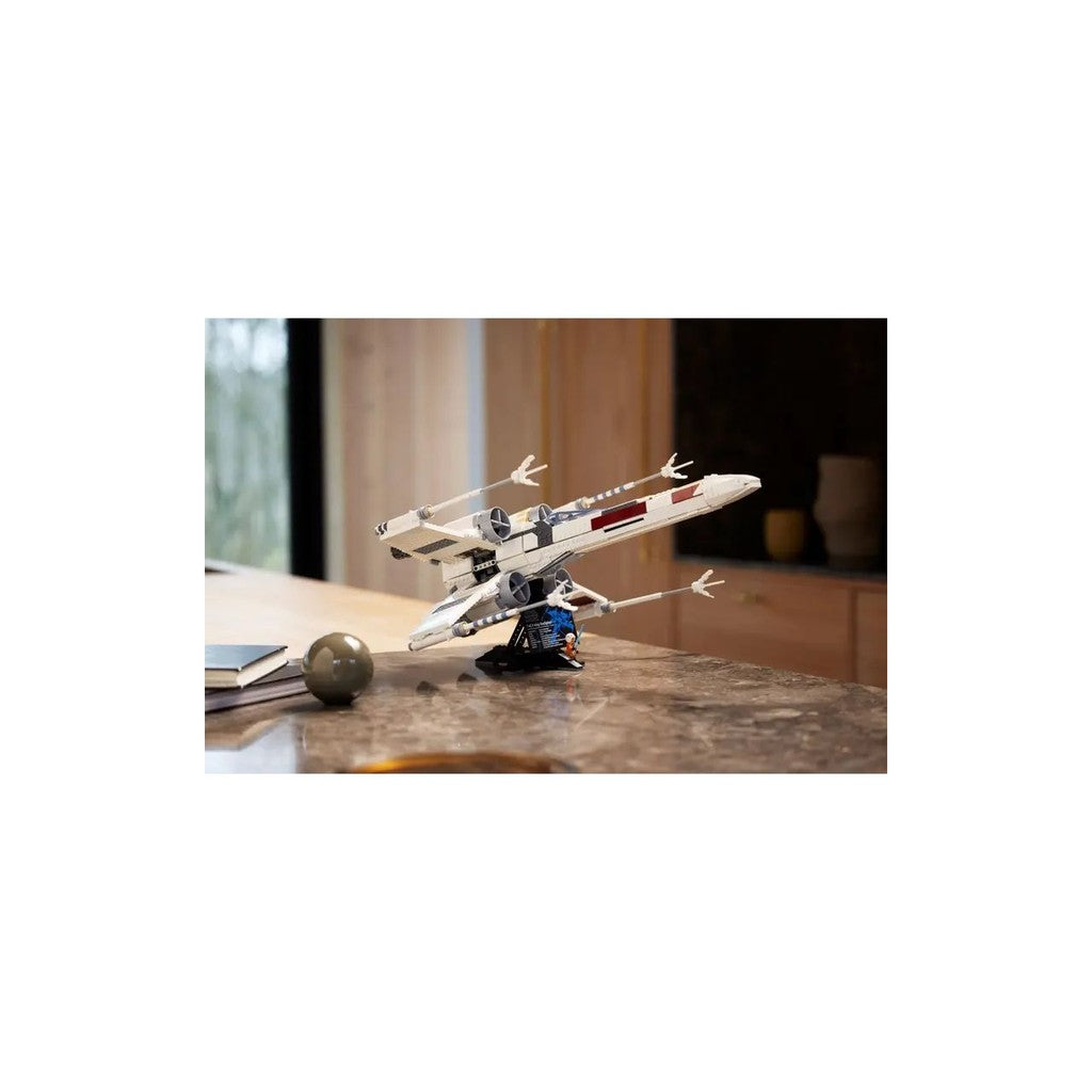 LEGO Star Wars 75355 X-Wing Starfighter